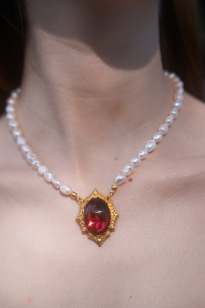 Berry Queen Necklace