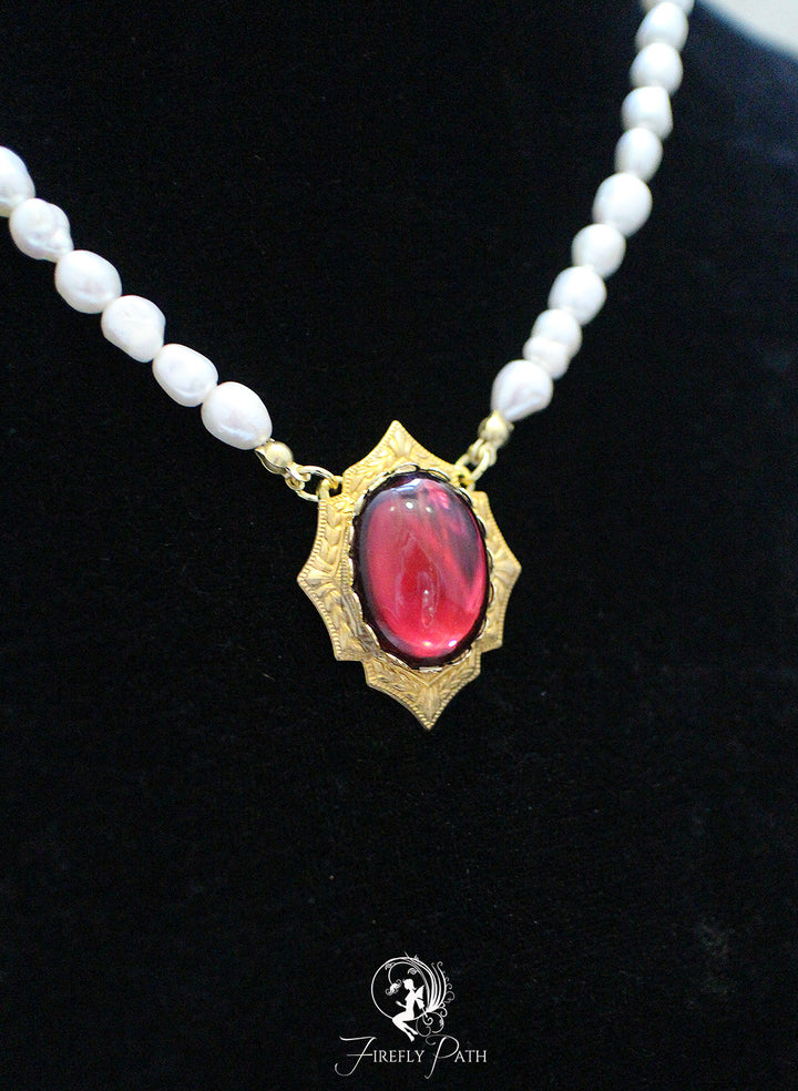 Berry Queen Necklace