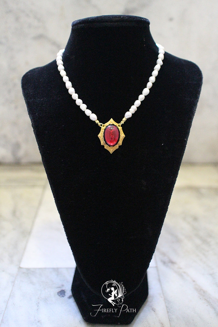 Berry Queen Necklace