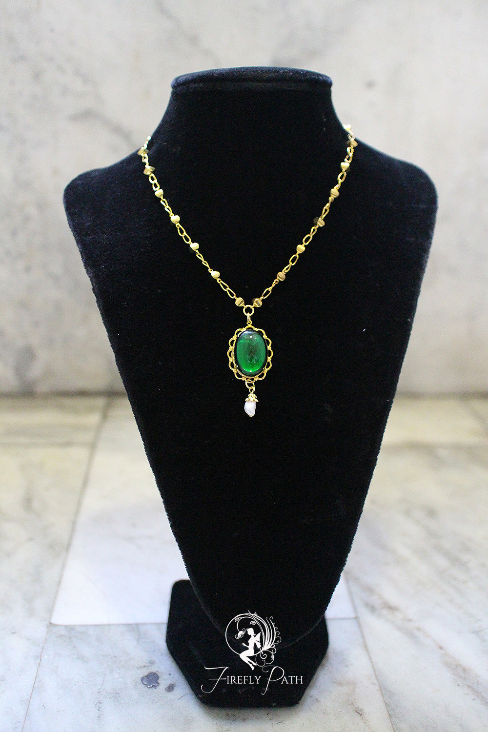 Verdant Elegance Necklace